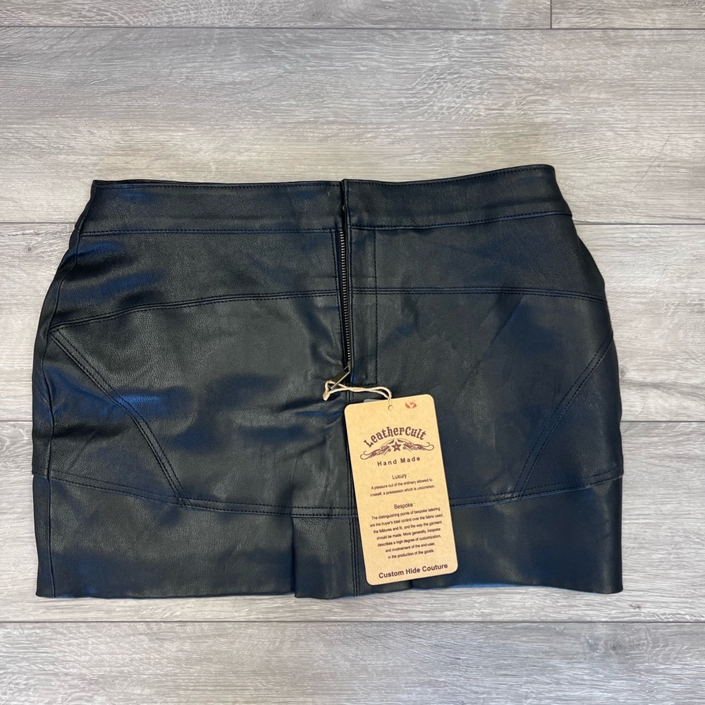 Black Leather Skirt size L